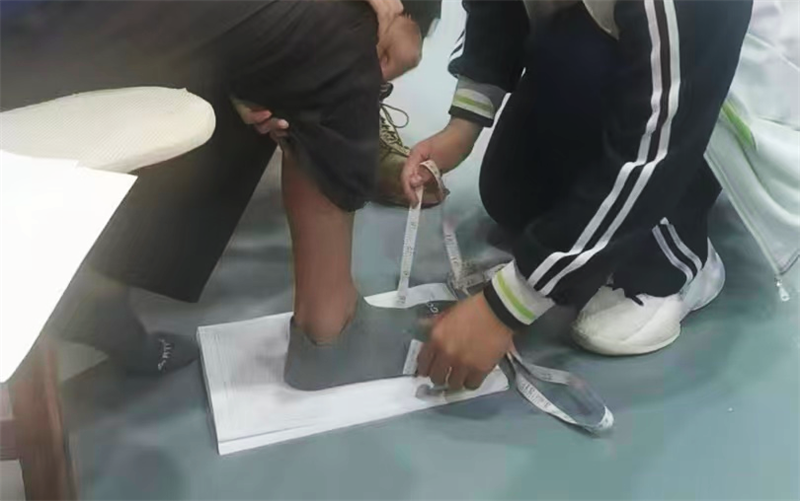 251027-107 251027-107