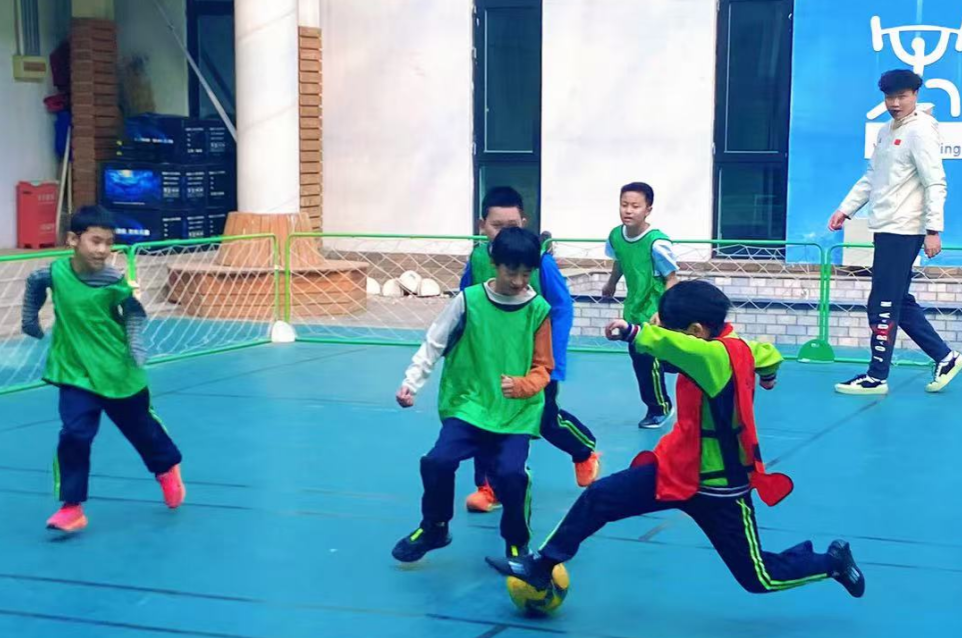 260408-302 260408-302