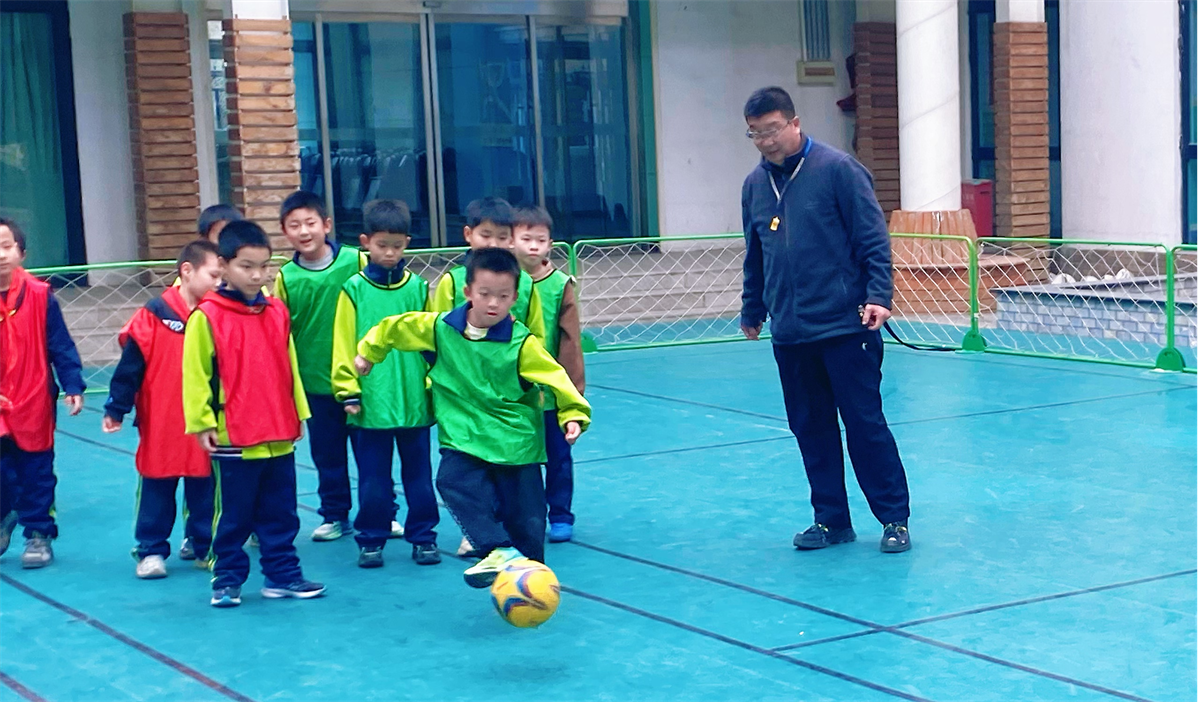 260408-306 260408-306